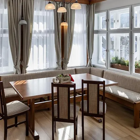 Slavie 4* Spindleruv Mlyn